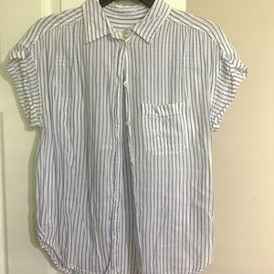 American Eagle blue/white striped linen top. Size small.